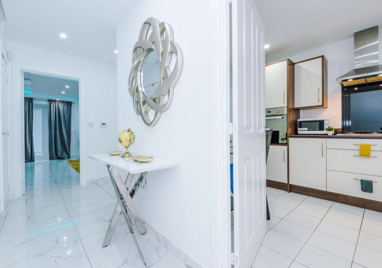 Luxury 3 Bedroom House Close To Manchester Center Dış mekan fotoğraf