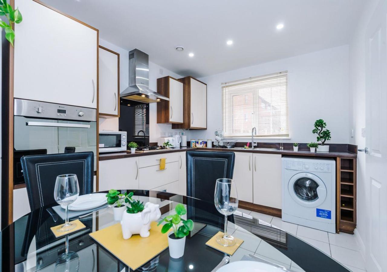 Luxury 3 Bedroom House Close To Manchester Center Dış mekan fotoğraf